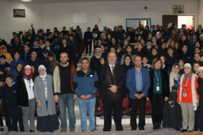 التنمر الالكتروني